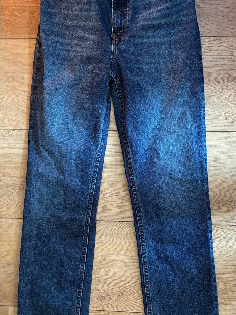 Abercrombie & Fitch Women's Straight Leg Jeans - Dark Blue Wash preloved size 25